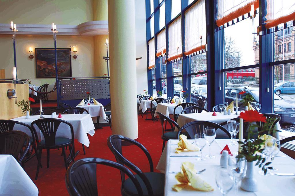 Отель Intercityhotel