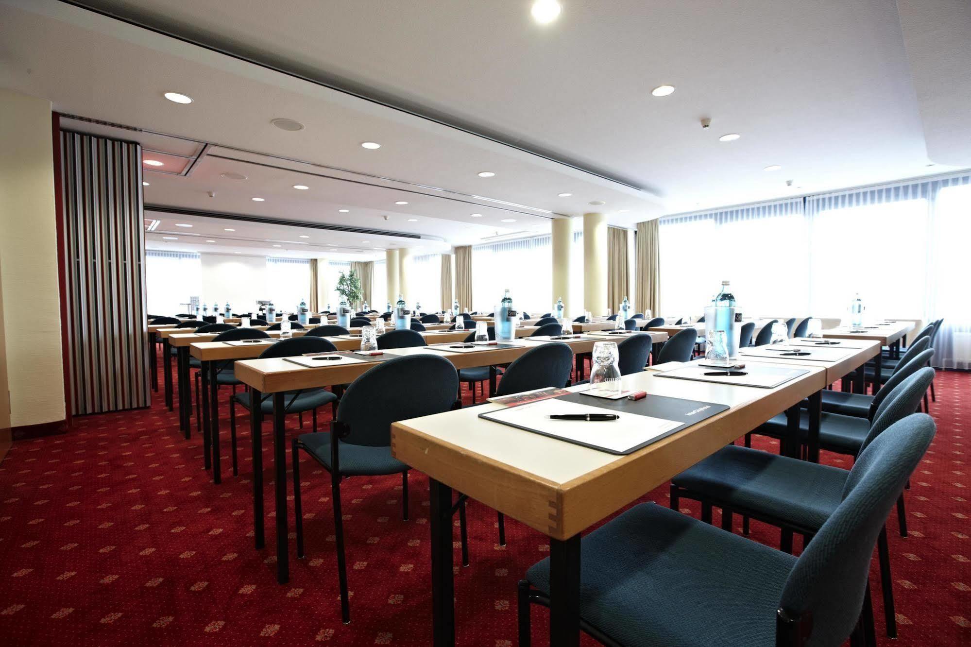 Intercityhotel 4* Шверин